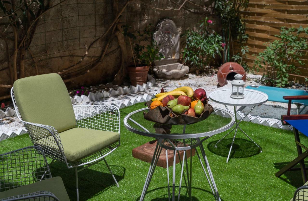 Acropolis Koukaki Loft Private Garden Apartment *